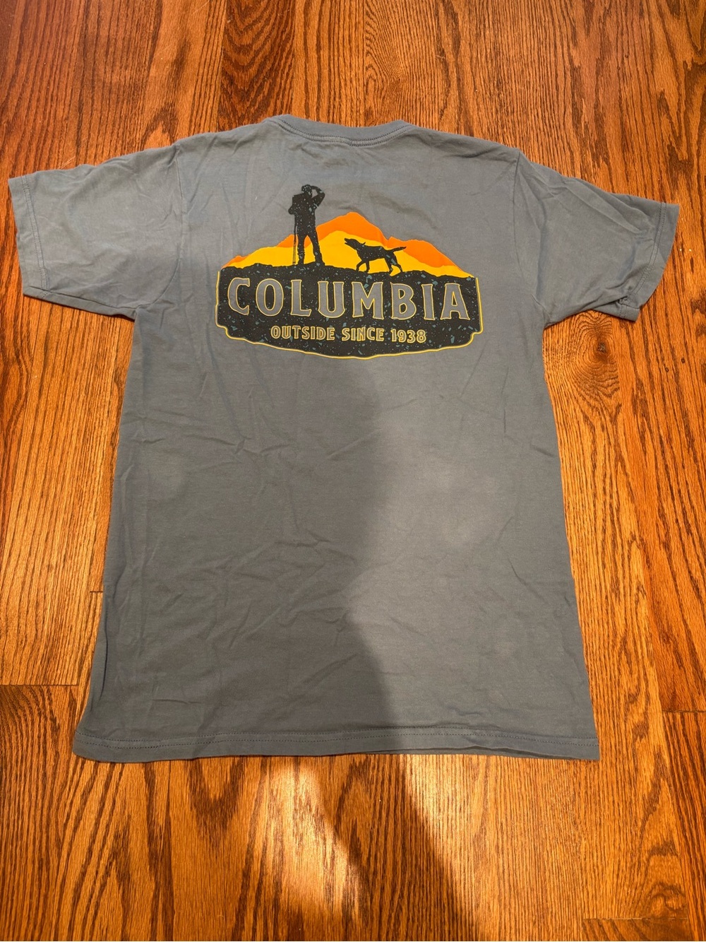 Columbia T-shirt Men’s Size Small